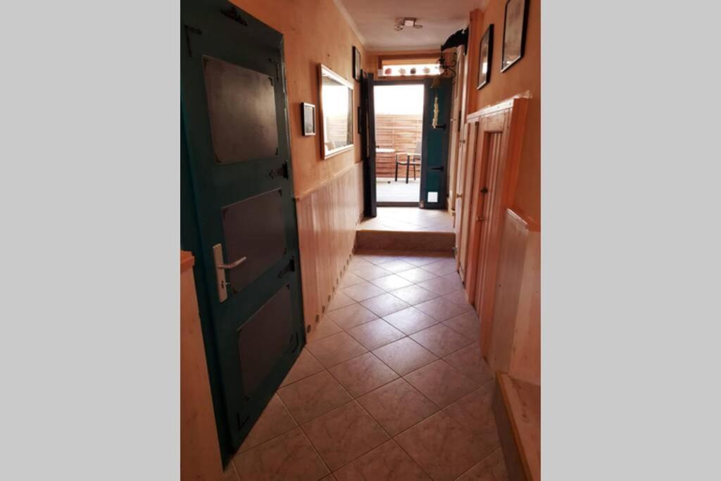 Apartment Im Herzen Apoldas 외부 사진